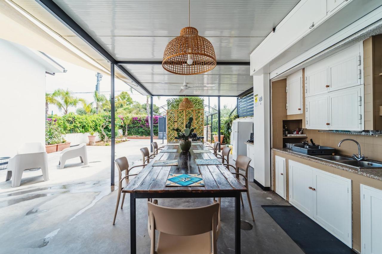 Airport Sicily Home Palermo 카리니 외부 사진